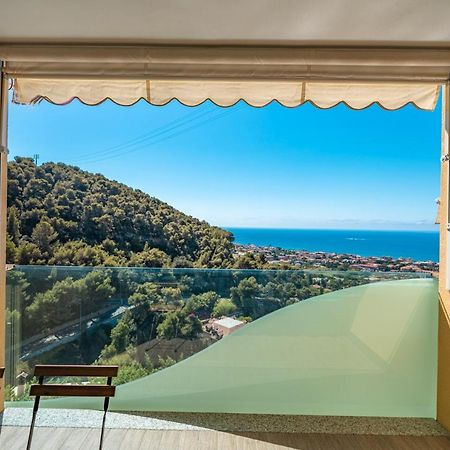 Appartamento Incantevole Con Piscina Vallecrosia Exterior foto